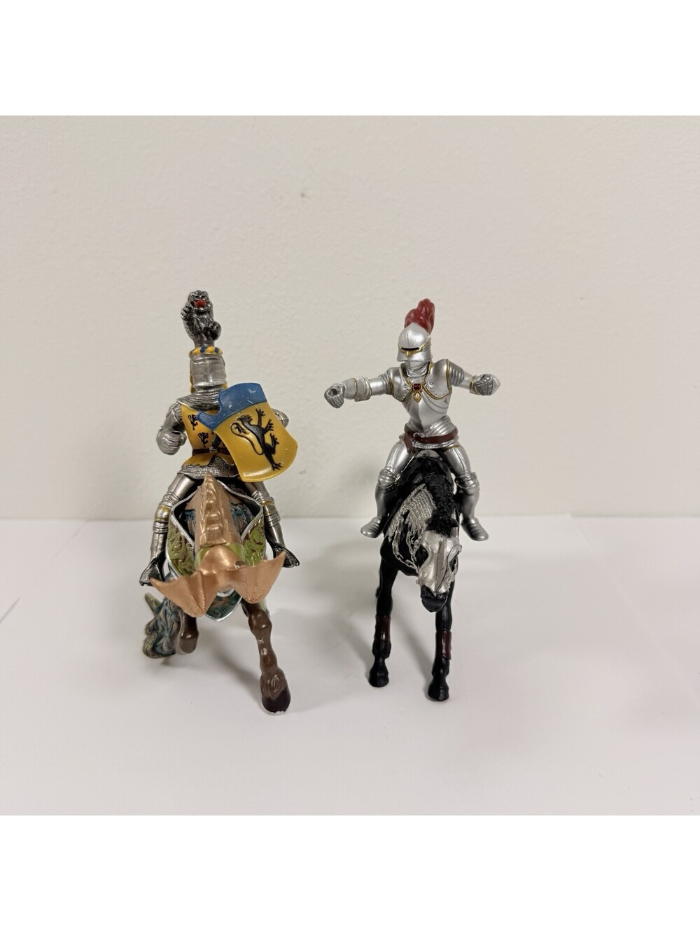 Papo (2002) Medieval Knights W/ Horses Lot of 4
